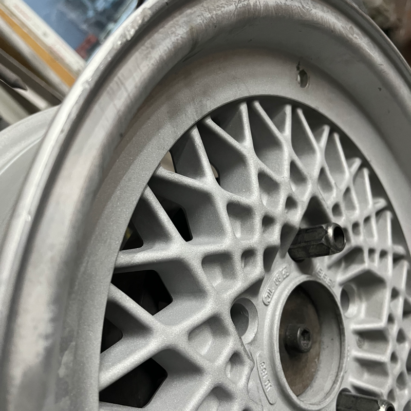 Felgen polieren vorher